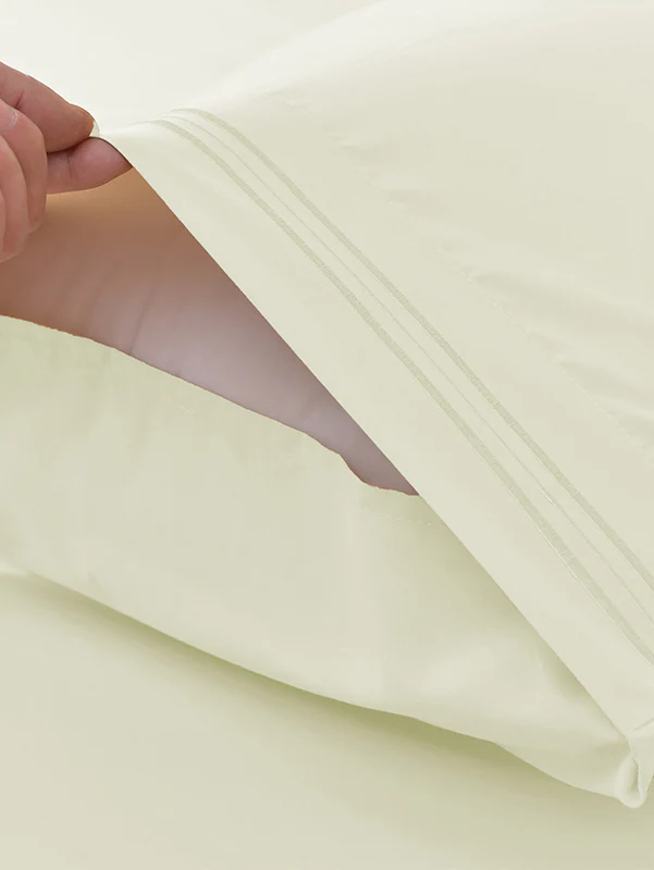 Ivory Bamboo Bed Sheets - Cooling Comfort For Modern Bedrooms - Image 5