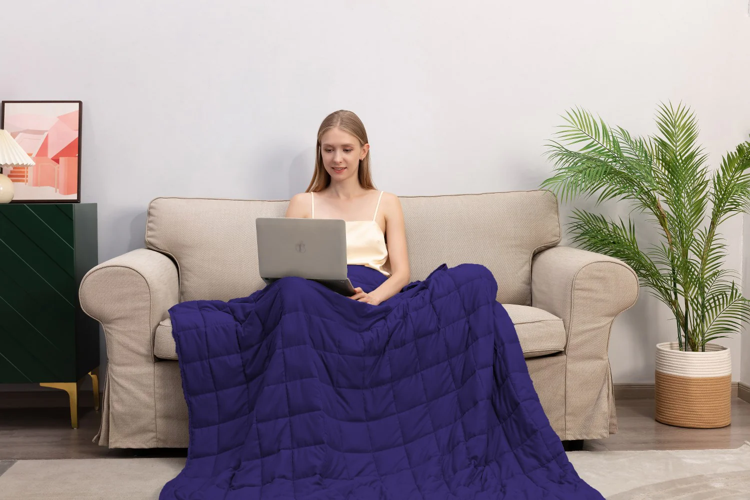 Queen Size Weighted Blanket - Cool Bamboo Navy Blue Heavy Comforter for Better Sleep - Image 5