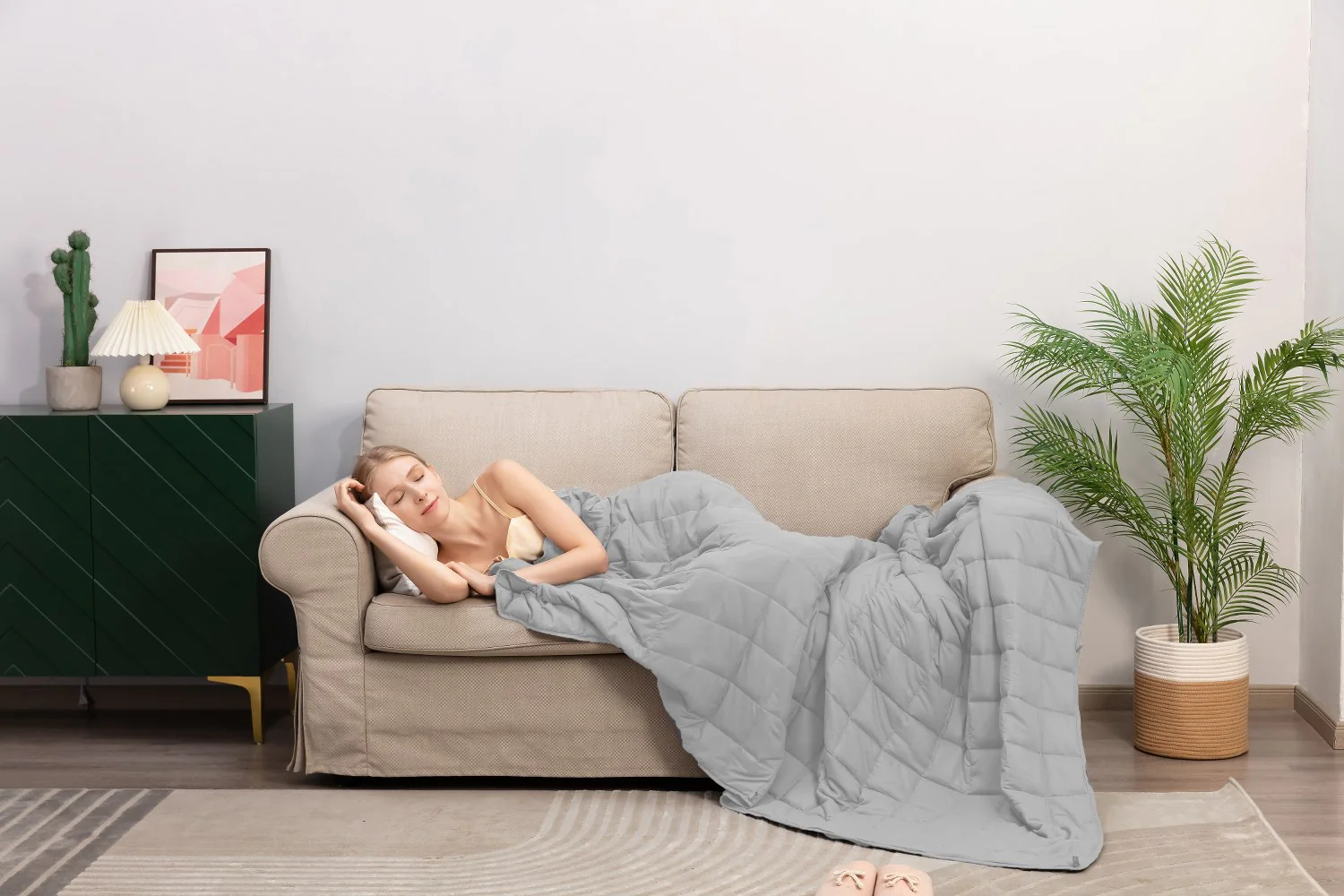 Queen Size Weighted Comforter - Cool Bamboo Silver Heaviest Blanket for Quality Sleep - Image 4